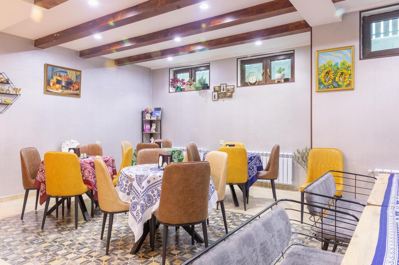 Hotel Gold Tower Mestia Dış mekan fotoğraf